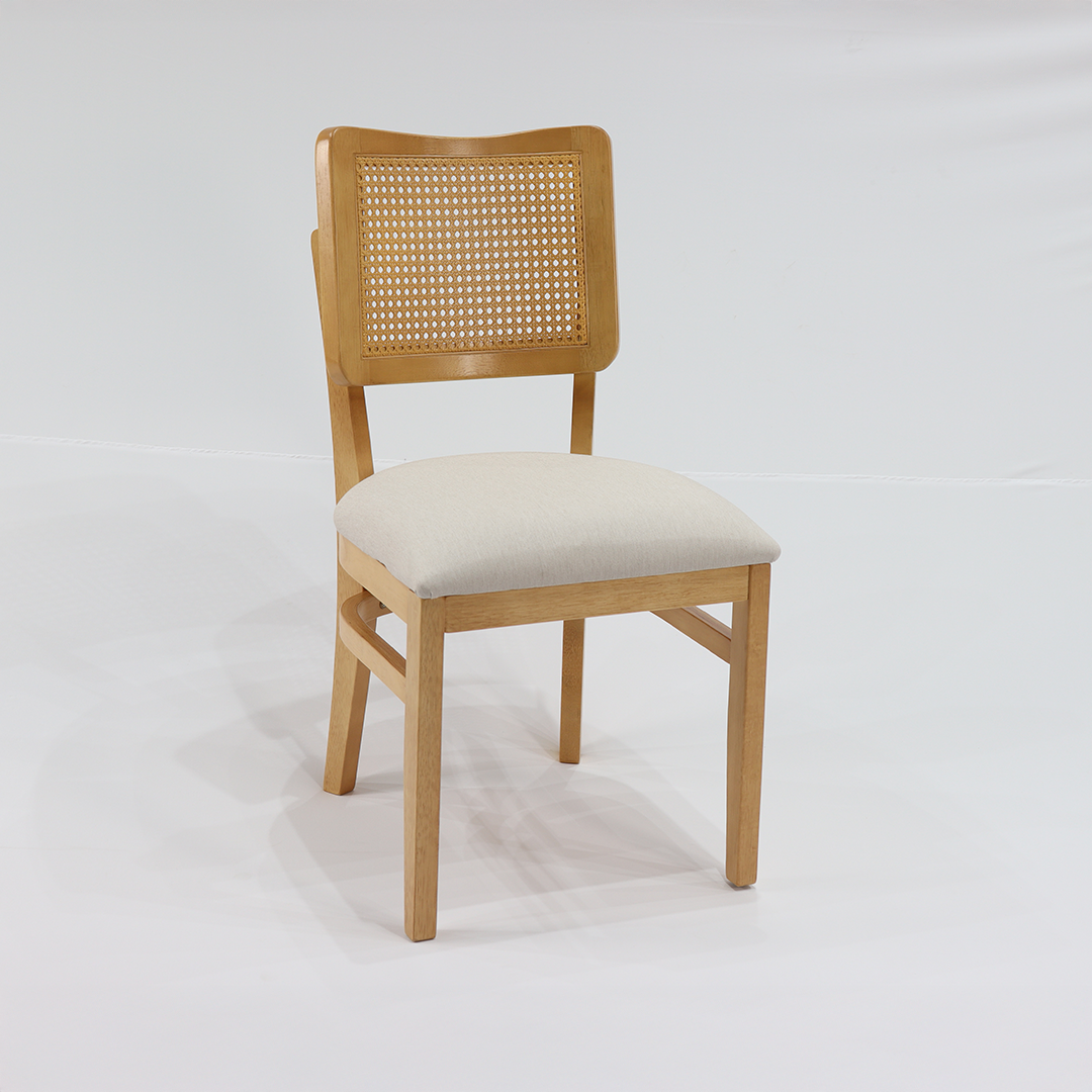 Cadeira Julia Madeira Maciça com Encosto em Tela Trançada