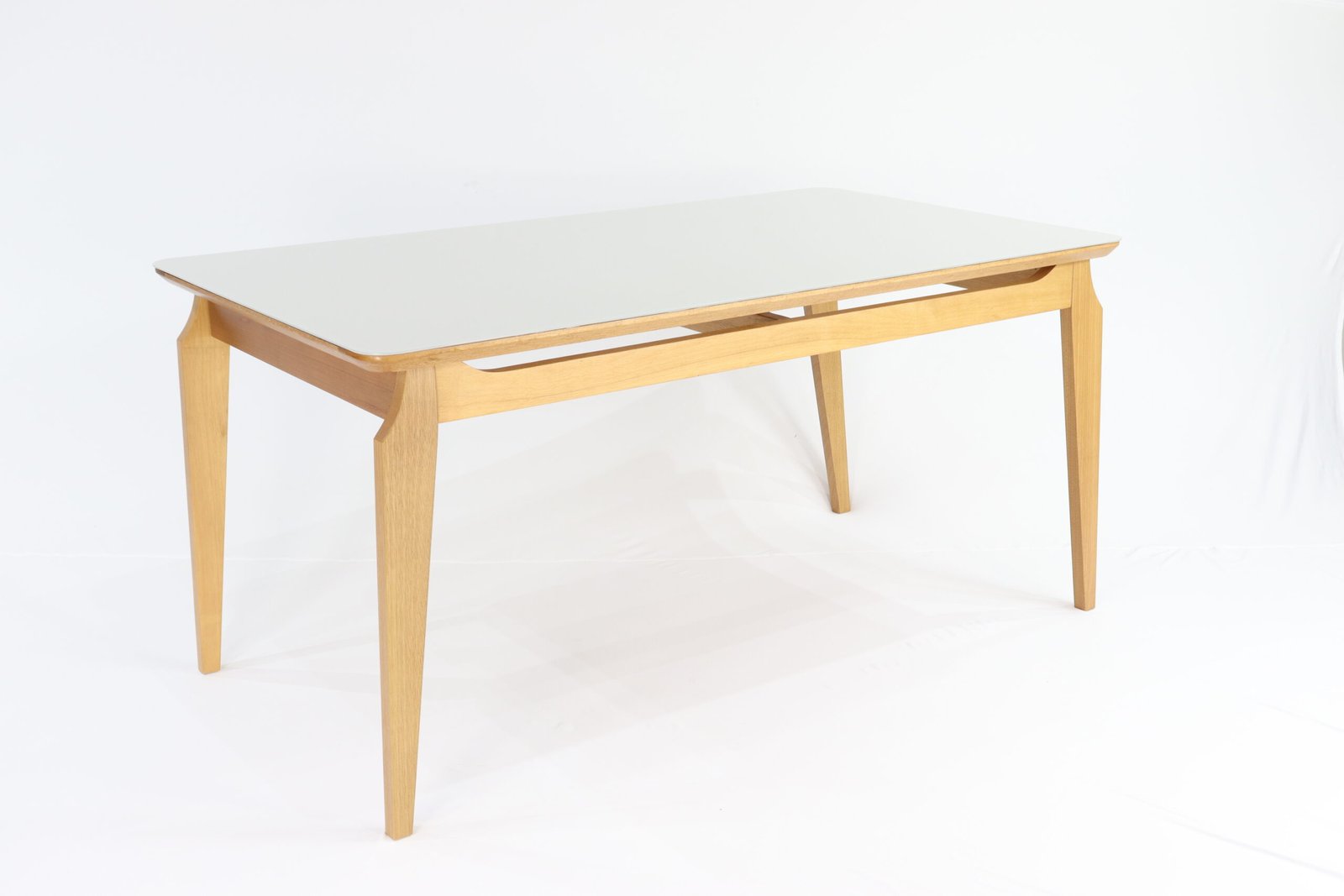 Mesa de jantar Vintage personalizável