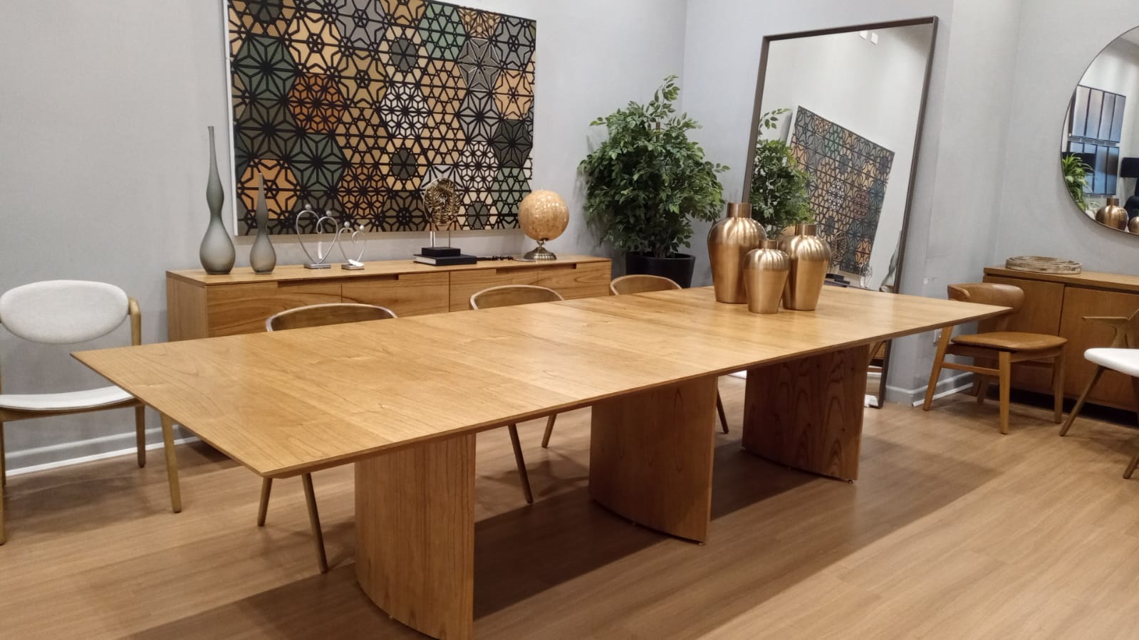 Mesa de Jantar Freesia Madeira Maciça