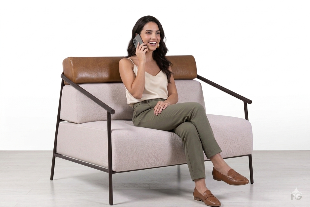 Sofá Derme dois Lugares com Detalhe em Couro natural