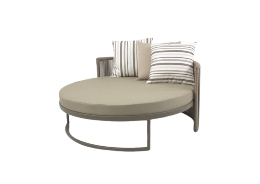 Chaise Concha Catteli em Alumínio de Luxo