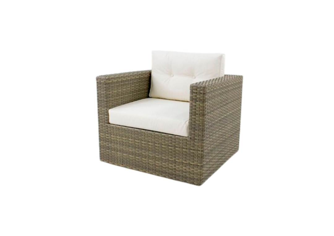 Poltrona Escarpas - Conforto e Elegância para Externos