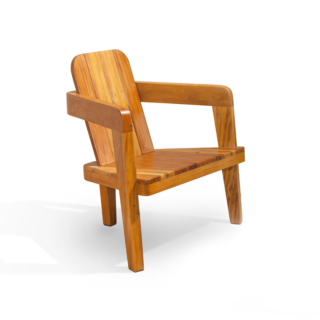 Poltrona Pitonisa em Ipê Rosa demolição