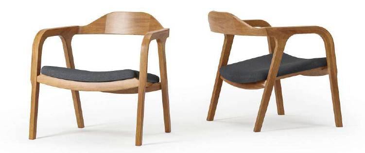 Poltrona Astom personalizável madeira e revestimento