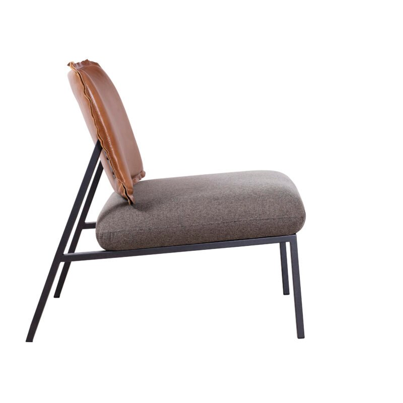 Poltrona Nature encosto em couro