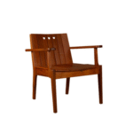 Poltrona Búzios em Peroba Rosa de demolição